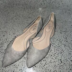 Comfy Gently Used Flat Pointy Toed Shoes by Life Stride Size 8W